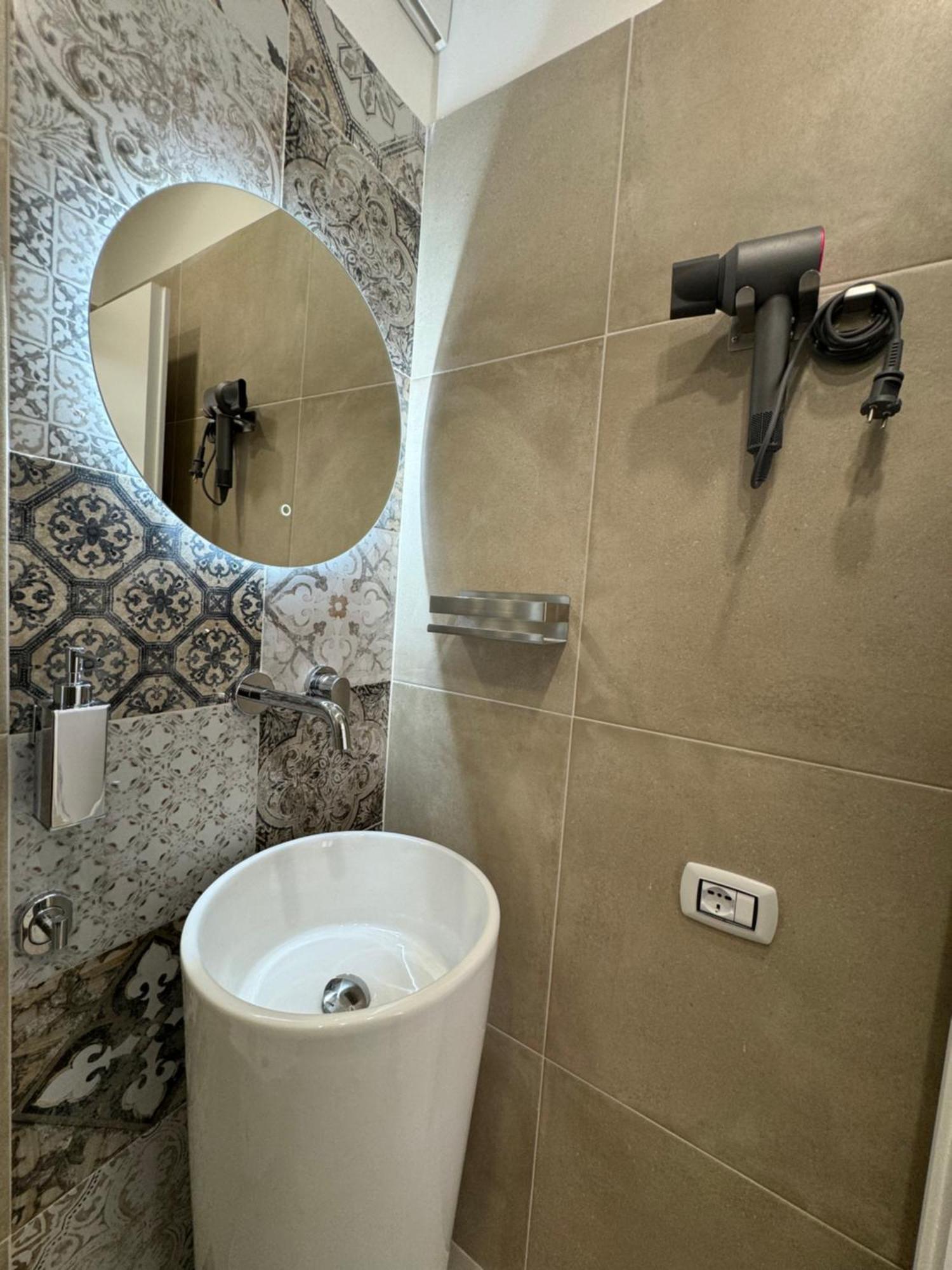 La Maison Guest House ريجّو دي كالابريا المظهر الخارجي الصورة