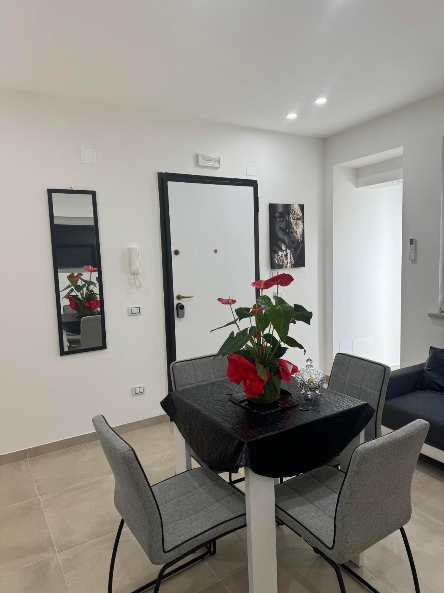 La Maison Guest House ريجّو دي كالابريا المظهر الخارجي الصورة